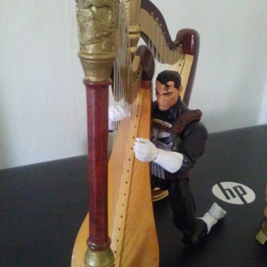 A good view of Jim Lee's Punisher and his harp.